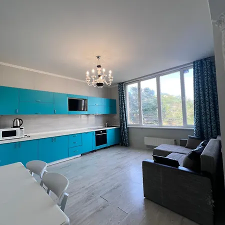 2-ком возле моря жк руслан и людмила Apartment Odesa