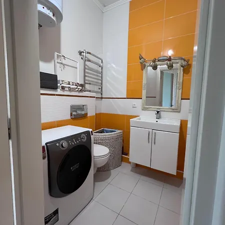2-ком возле моря жк руслан и людмила Apartment Odesa